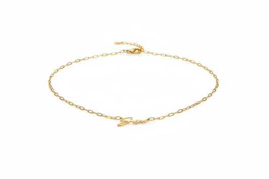 14K Gold Paper Clip Name Necklace